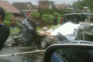  Tabrakan Beruntun Hambat Tol Cikampek-Jakarta